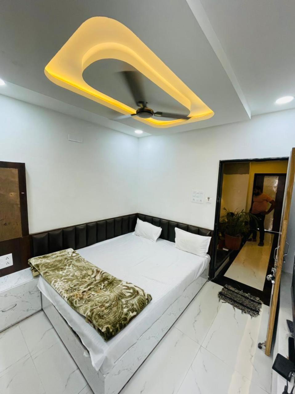 Hotel Shree Shyam Sharnam Godarpura Dış mekan fotoğraf